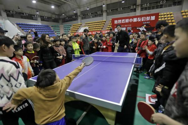 典画面背后 典画面背后