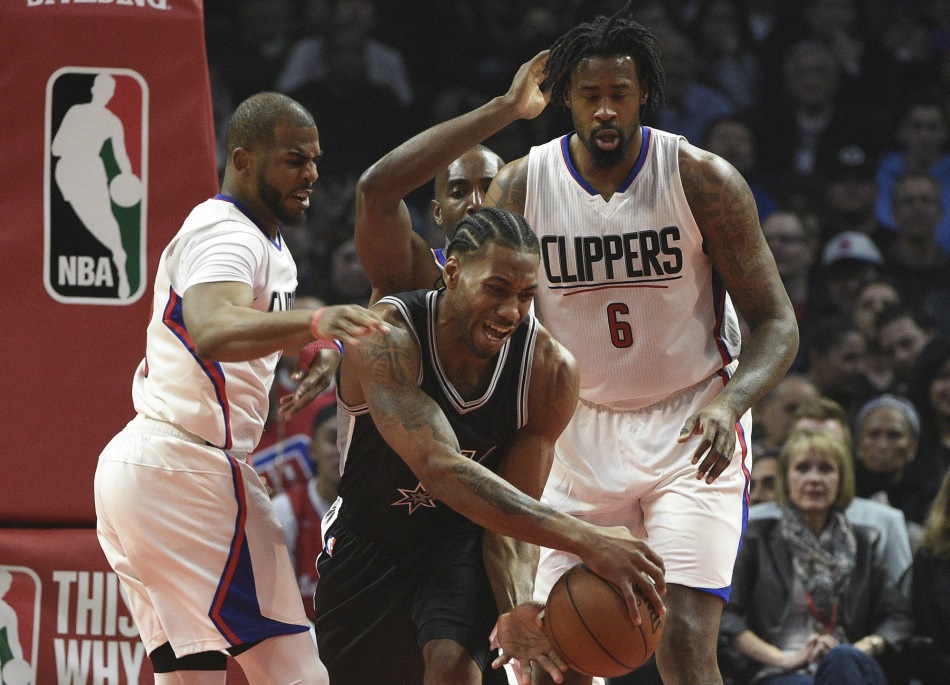 通过社交媒 通过社交媒