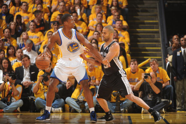 读脚不读手 读脚不读手